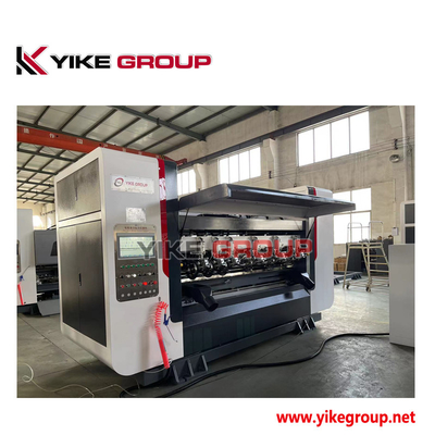 YK-1800ENC YIKE GROUP의 완전 자동 코러브레이션 얇은 블레이드 절단 스코어 기계